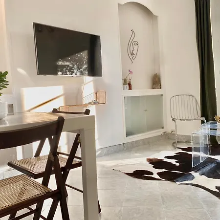Apartment Neuilly's Finest Neuilly-sur-Seine