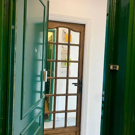 Apartment Neuilly's Finest Neuilly-sur-Seine