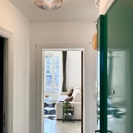 Neuilly's Finest * Neuilly-sur-Seine